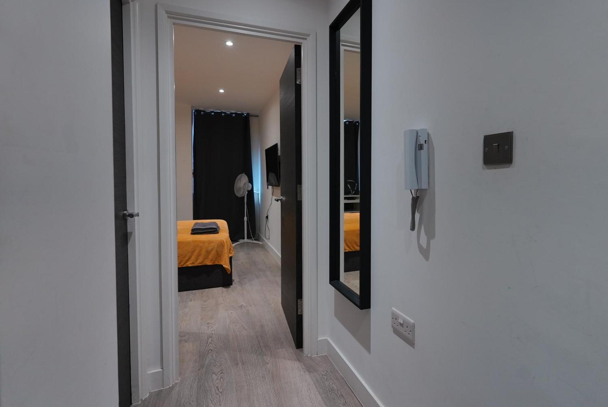 Smart Apartment Close To Watford Atria And Station المظهر الخارجي الصورة